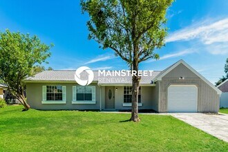 Building Photo - 3 Bedroom Pet-Friendly Home in NORTH PORT, FL with Main Street Renewal