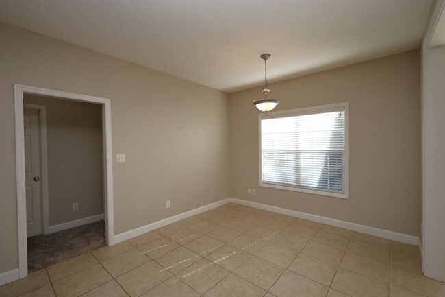 Building Photo - 4620 Oxbottom Dr