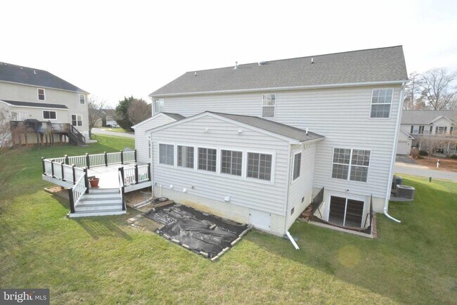 Building Photo - 110 Hunton Dr