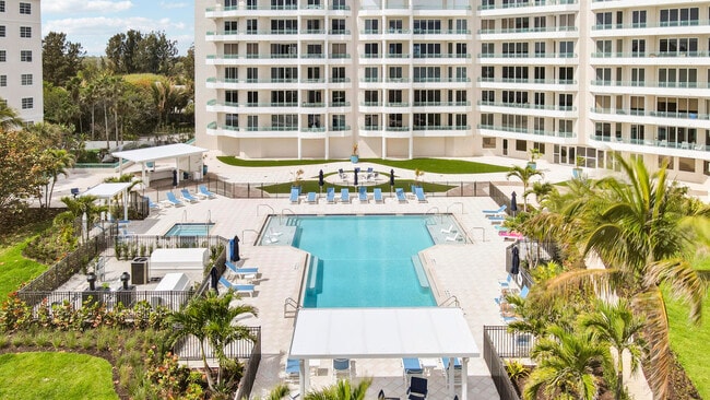 Building Photo - 2000 Jimmy Buffett Mem Hwy