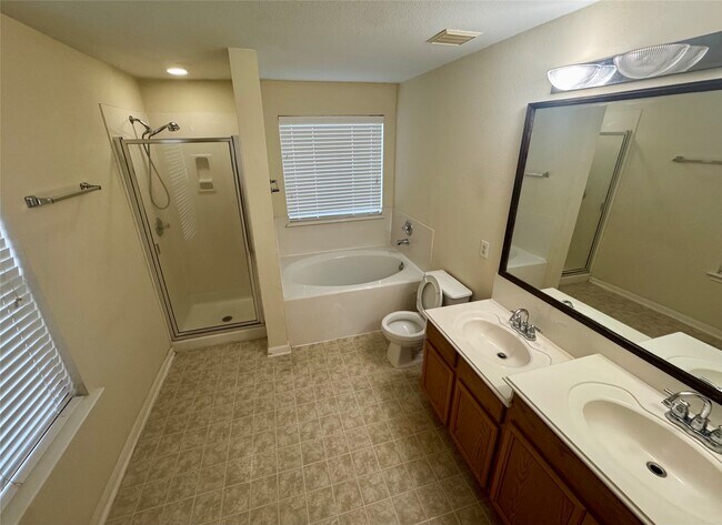 Building Photo - 9327 Purston Ct