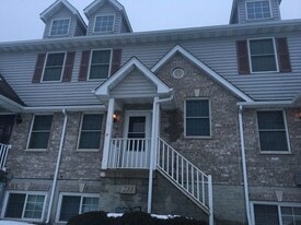 Building Photo - 233 W Klein Ave