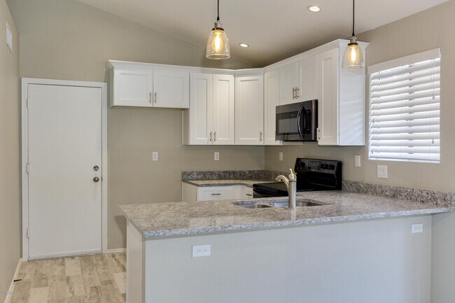 Building Photo - 5237 W Jupiter Way N