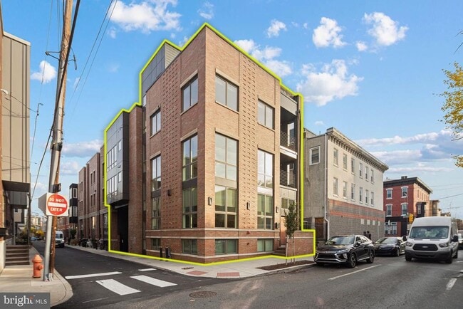 Building Photo - 815 S 20th St