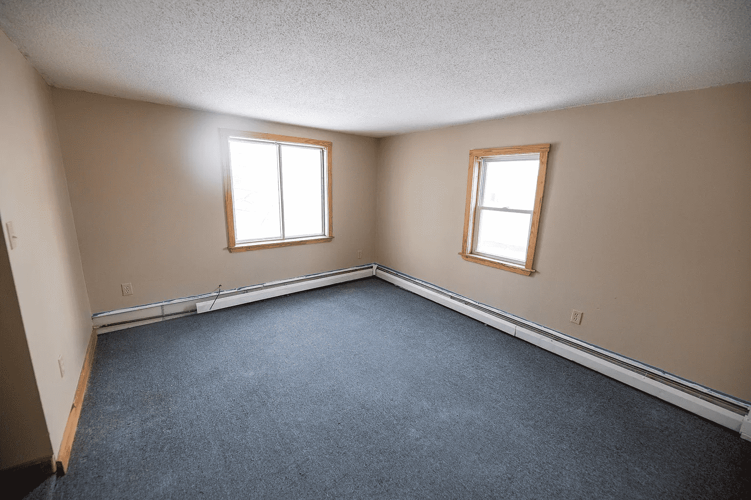 Building Photo - 96 Bosworth St