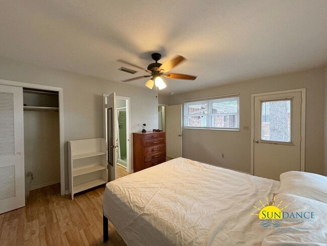 Building Photo - Waterfront mother-in-law suite, all utilities are included!