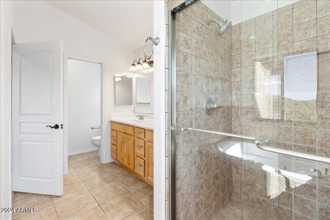 Building Photo - 1280 Majestic Vw Dr