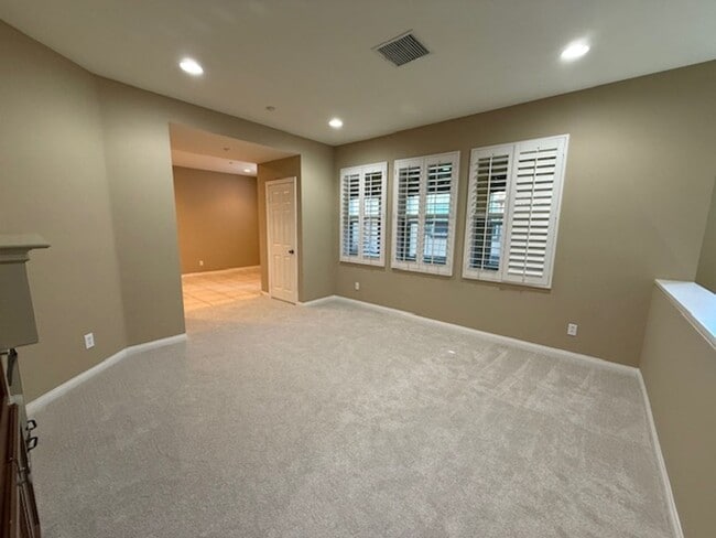 Building Photo - 2bd 2.5 bath in Turtle Ridge