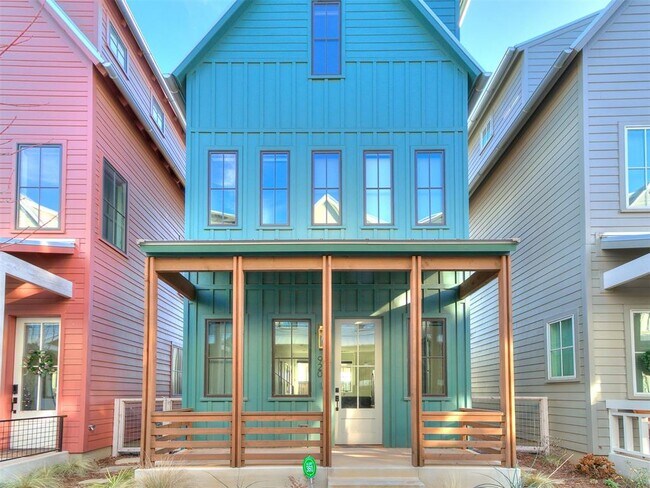 Building Photo - 920 Pedalers Ln