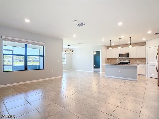 Building Photo - 16056 Enclaves Cv Dr