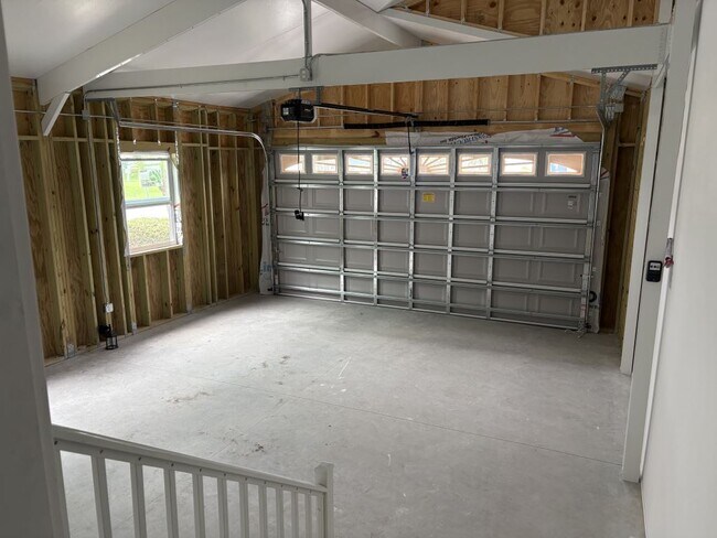 Building Photo - 754 Arbor Estates Way