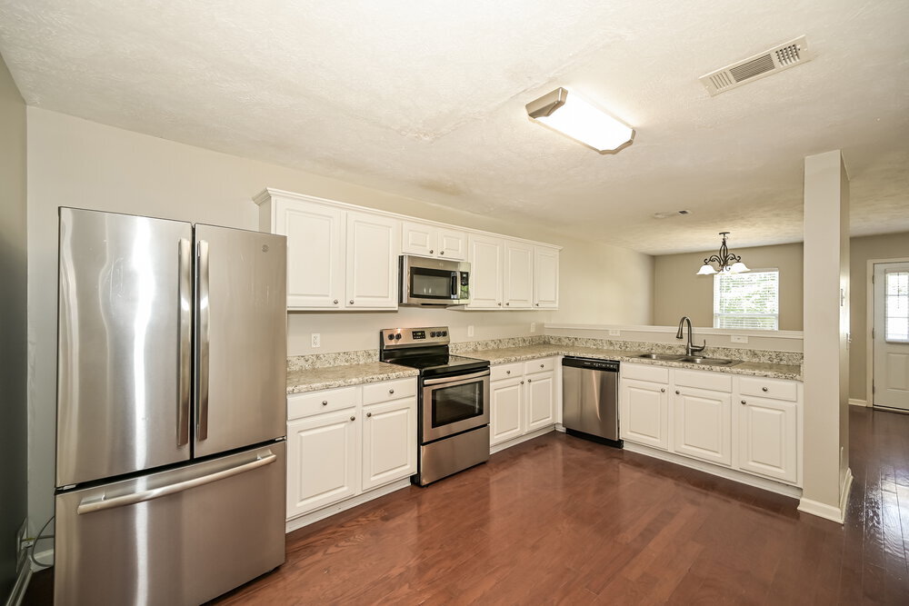 Building Photo - 227 Elderberry Way