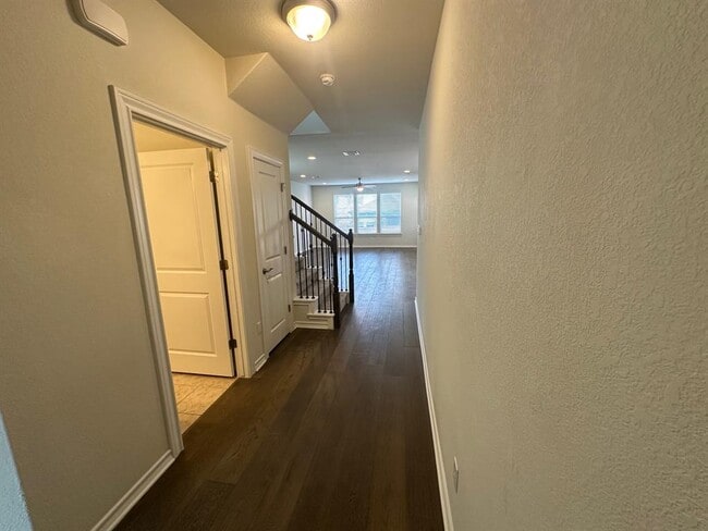 Building Photo - 16021 Nightshade St