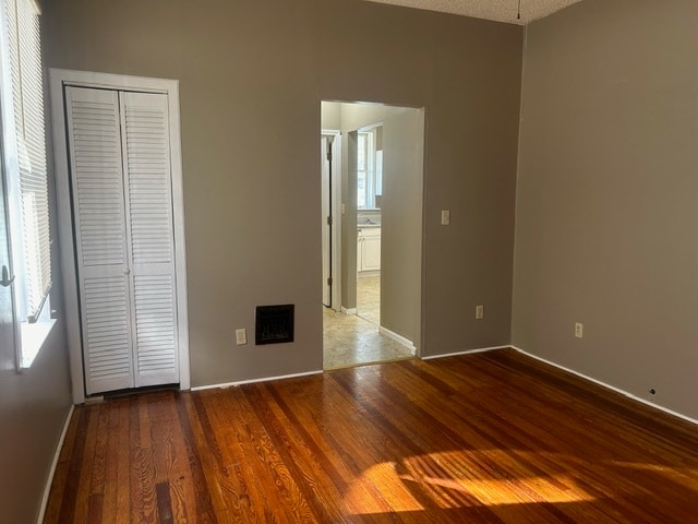 Main Living Area - 4254 Michigan Ave