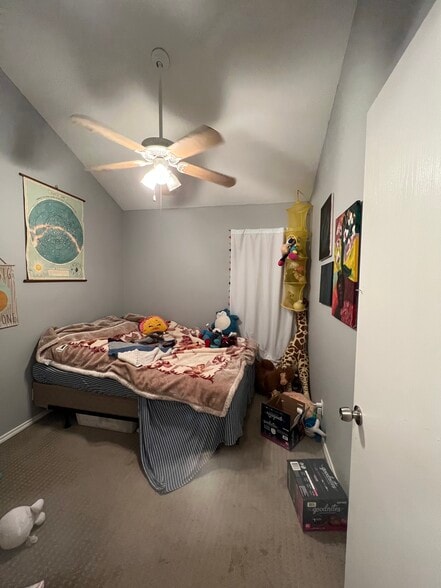 Third bedroom with closet - 18306 Center St