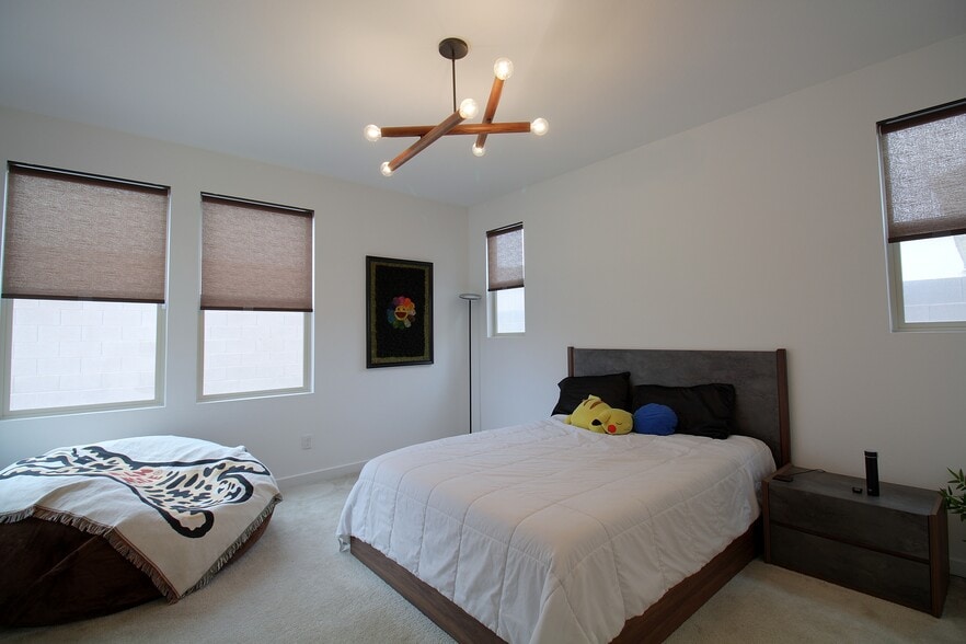 Building Photo - 1732 Rock Ridge Pl