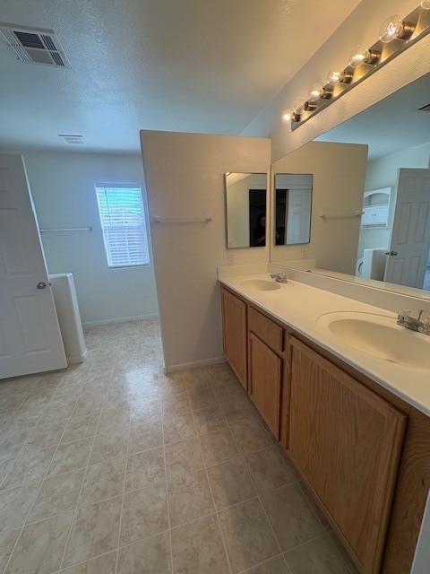 Building Photo - 6389 Walden Pond Ct