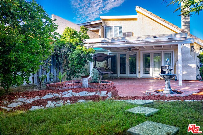 Building Photo - 27003 Rio Prado Dr