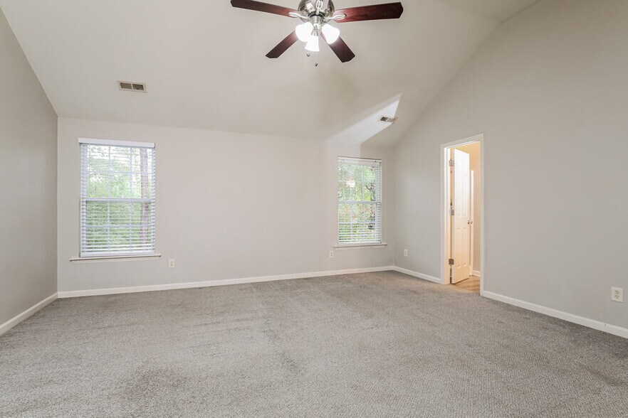 Building Photo - 1303 Cricket Ridge Dr