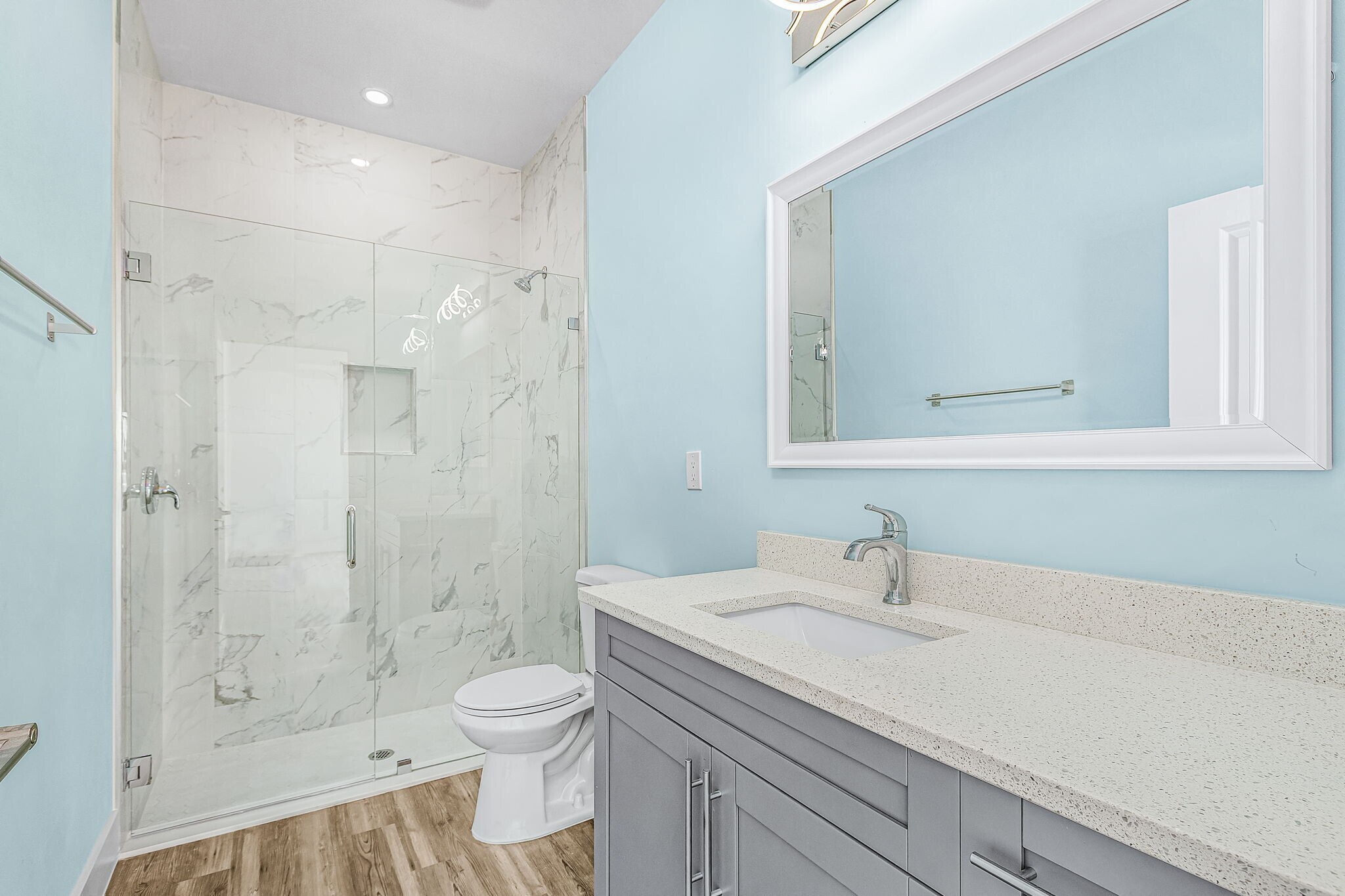 Building Photo - 7244 David Blvd