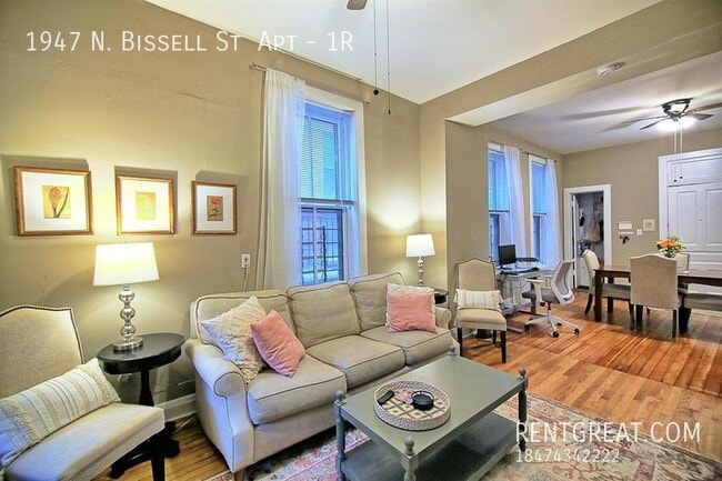 Building Photo - 1947 N Bissell St