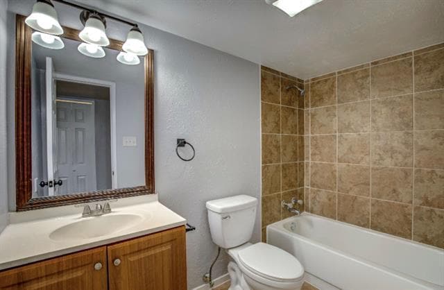 Building Photo - 713 Meadow Mead Dr