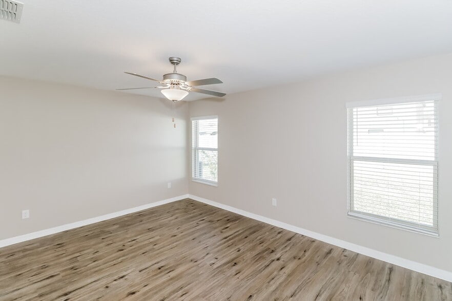 Building Photo - 3189 Lytton Hall Dr