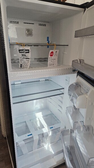 Building Photo - 1372 Ridge Rd