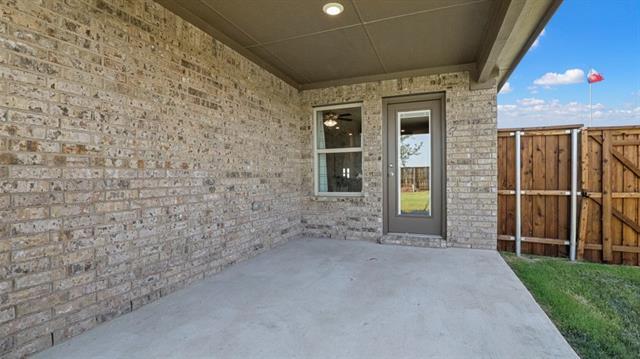 Building Photo - 1320 McCasland Dr