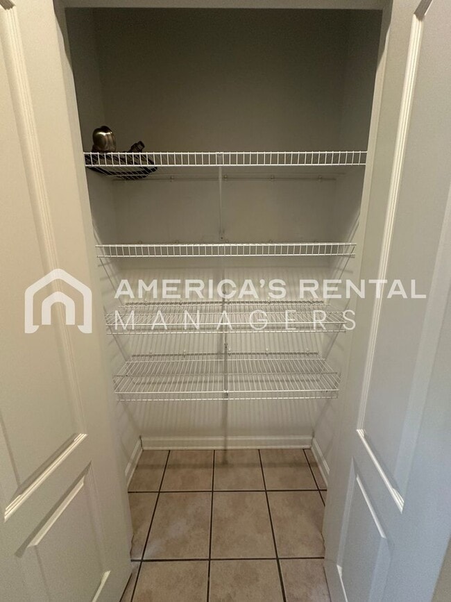 Building Photo - Beautiful Home for Rent in Birmingham, AL!!!! Available to View Now!!!