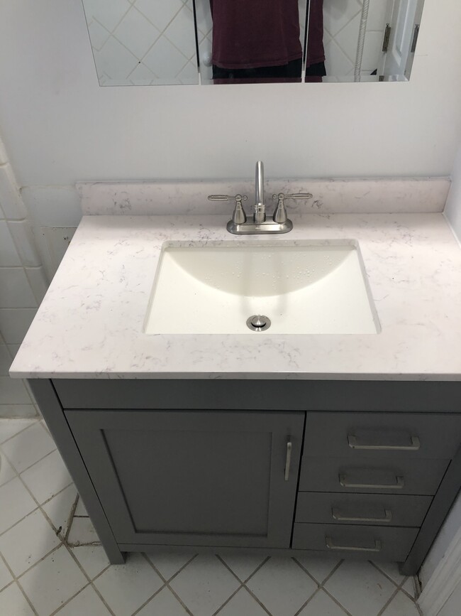 New Vanity - 1614 West Ave