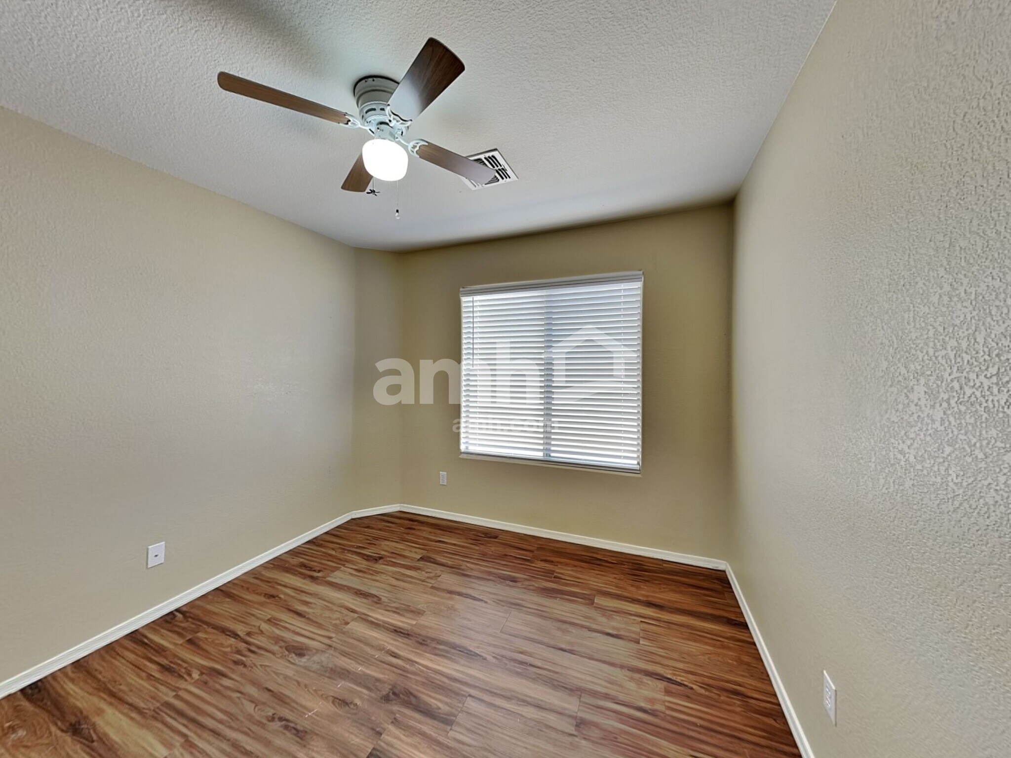Building Photo - 25788 W Nancy Ln