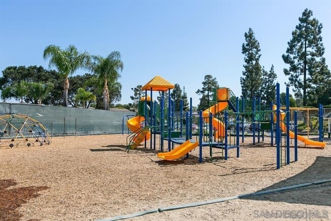 Building Photo - 17521 Hada Dr