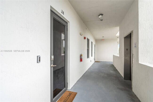 Building Photo - 8005 NW 104th Ave