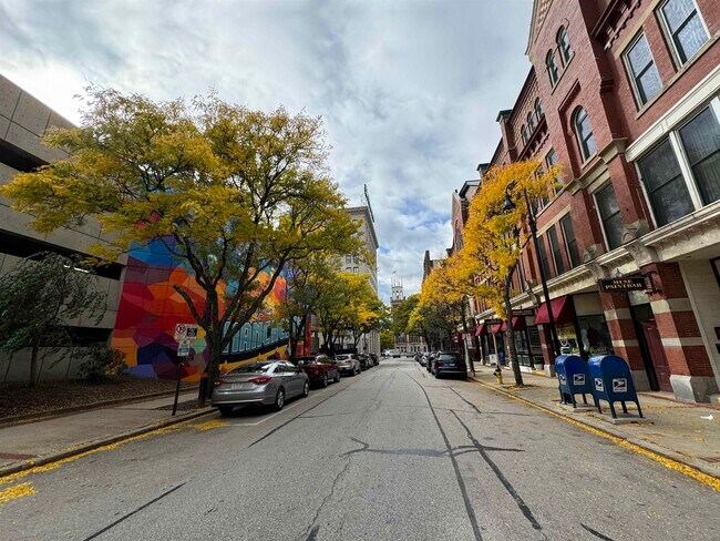 Building Photo - 30 Hanover St