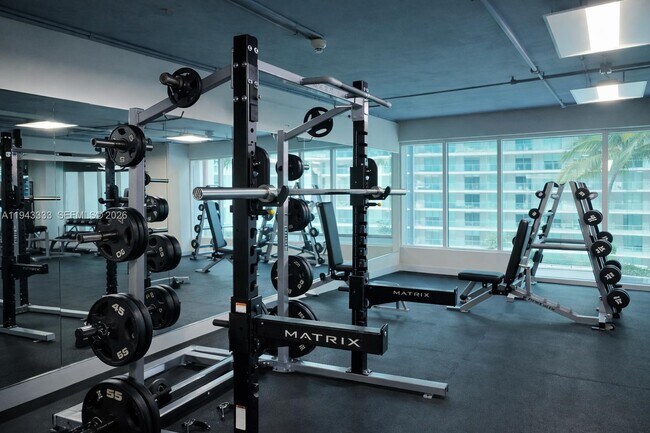 Building Photo - 60 SW 13th St