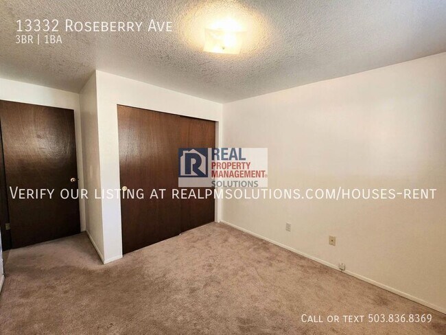 Building Photo - 13332 Roseberry Ave