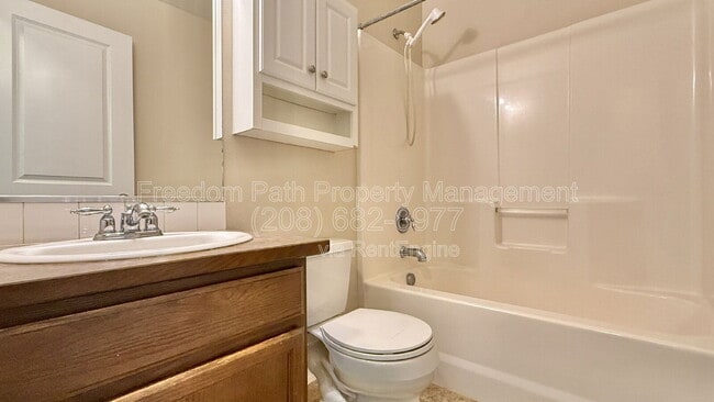 Building Photo - 1258 N Monticello St