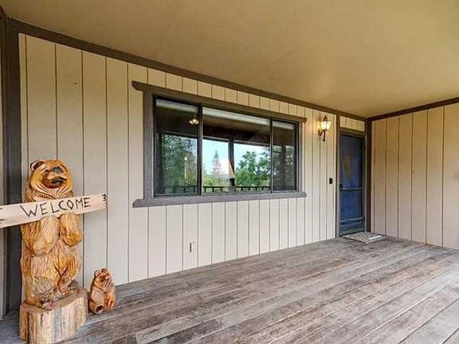 Building Photo - 3 bedroom, 2 bath home in Lake Wildwood, P...