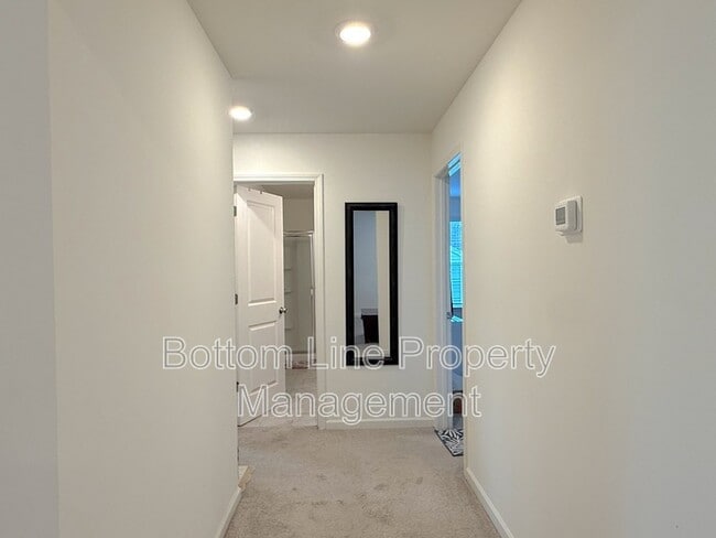 Building Photo - 2688 Andes Dr