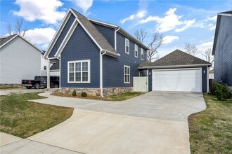 Building Photo - 501 S 7th St