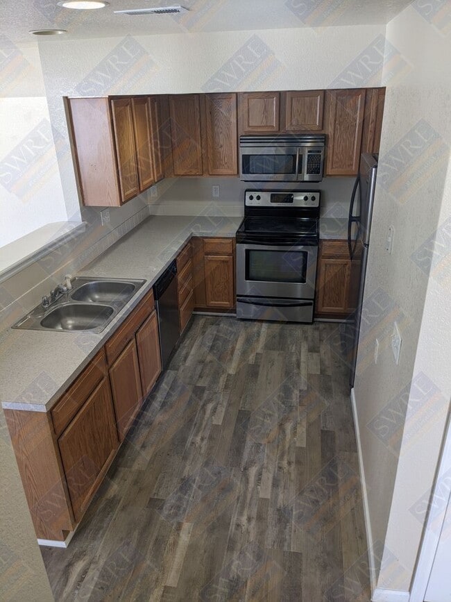 Building Photo - Available Now! Call 307.219.4881 to schedu...