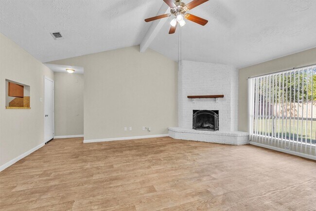 Building Photo - 23038 Banquo Dr