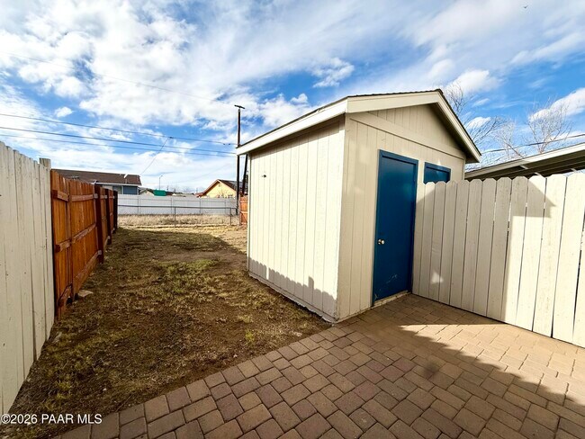 Building Photo - 3264 N Tani Rd