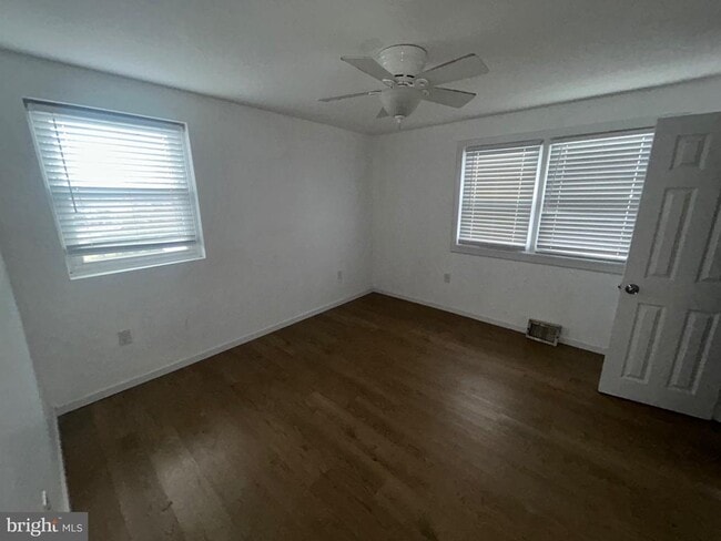 Building Photo - 4655 Benson St