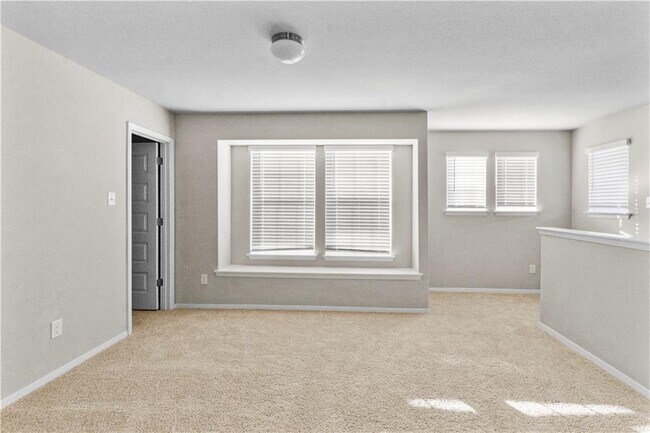 Building Photo - 124 Fabion St