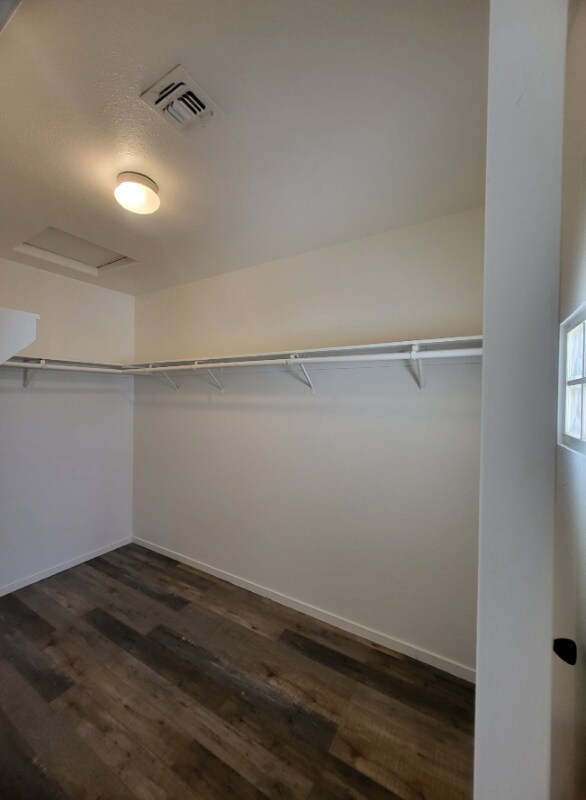 Building Photo - 1032 Bourbon St