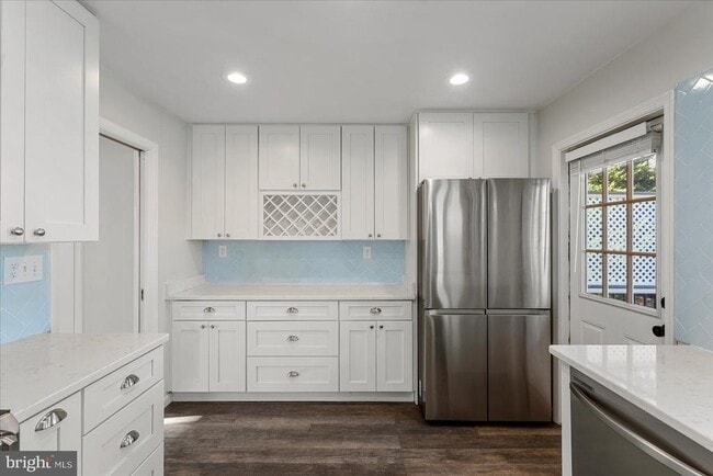 Building Photo - 7114 Xavier Ct