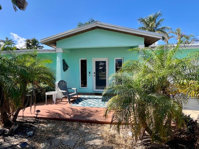 Building Photo - 3118 Pierson Dr