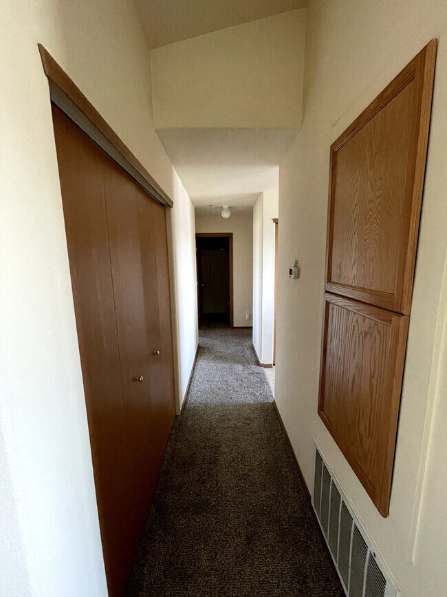 Building Photo - 6005G Chapel Hill Blvd